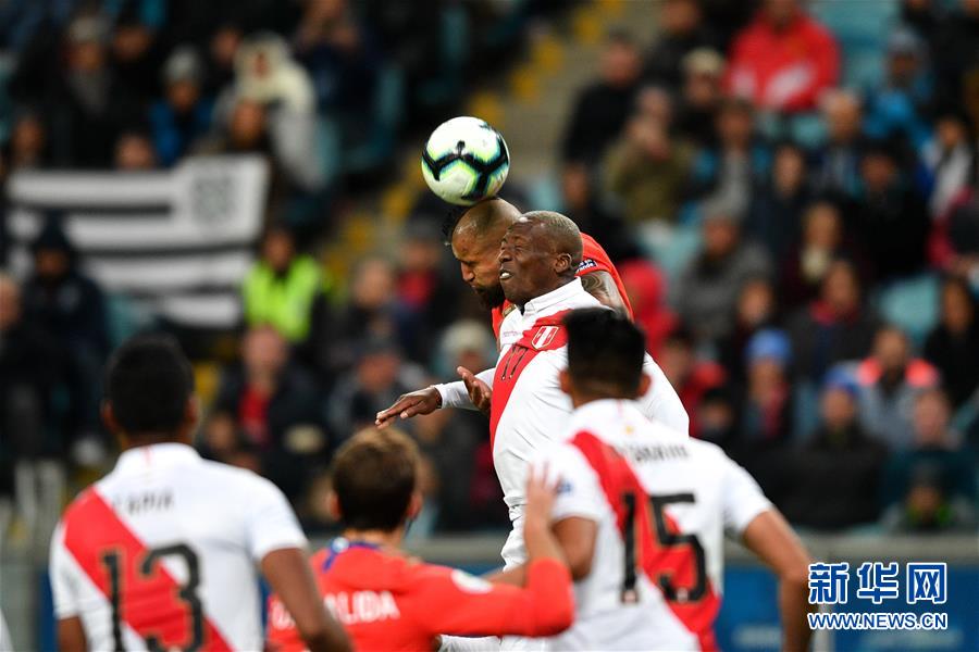 秘鲁队惨遭智利绝杀，晋级困难